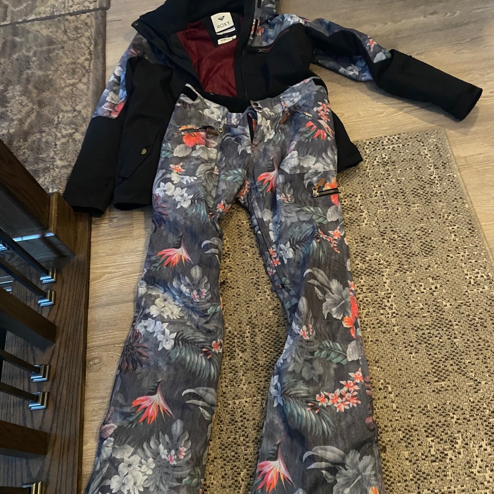Roxy snow outfit